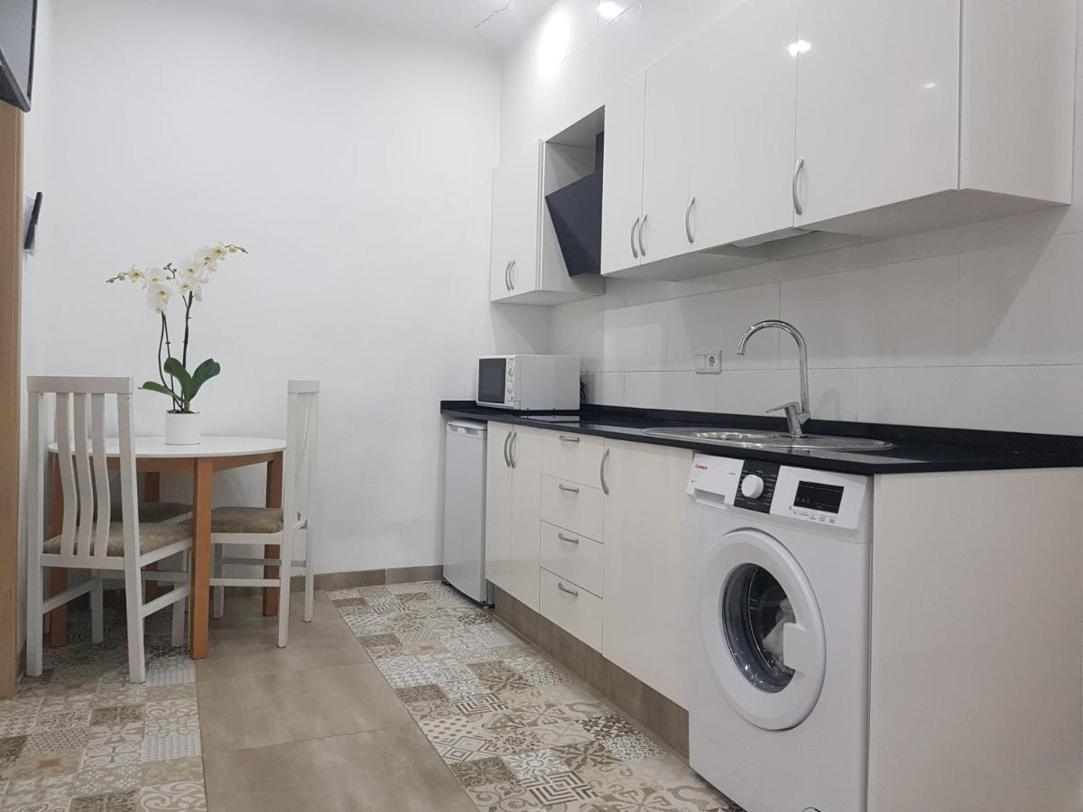 Luceros Apartamentos אליקאנטה מראה חיצוני תמונה