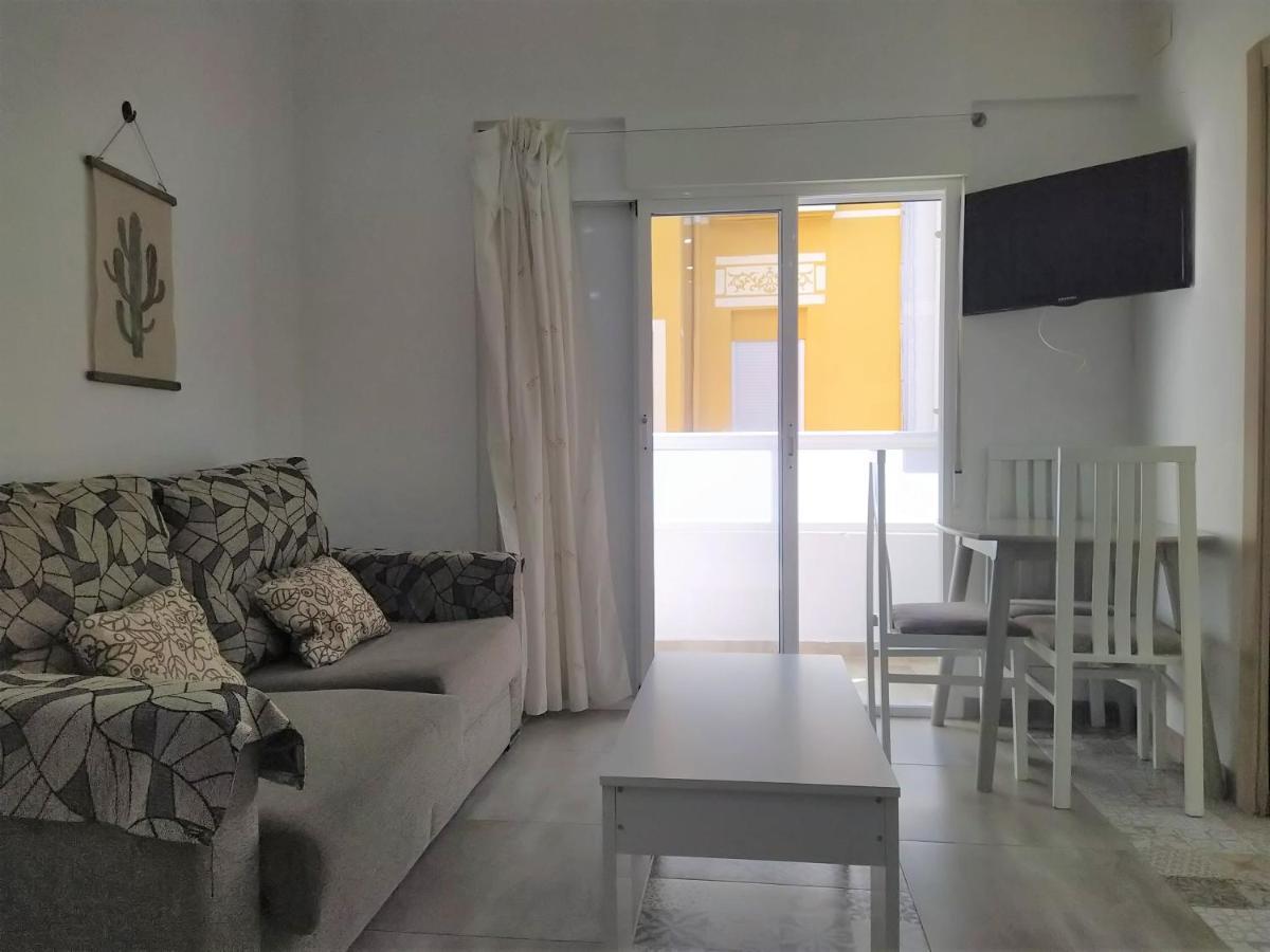 Luceros Apartamentos אליקאנטה מראה חיצוני תמונה